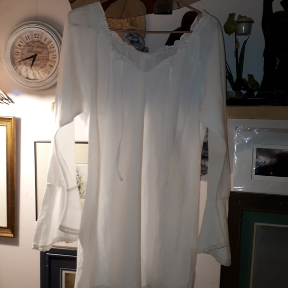 Ladies blouse - Picture 3 of 7